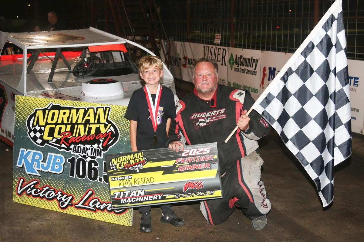 Ryan Restad scored an IMCA Sport Mod win at Norman County Raceway on Thursday, August 21.