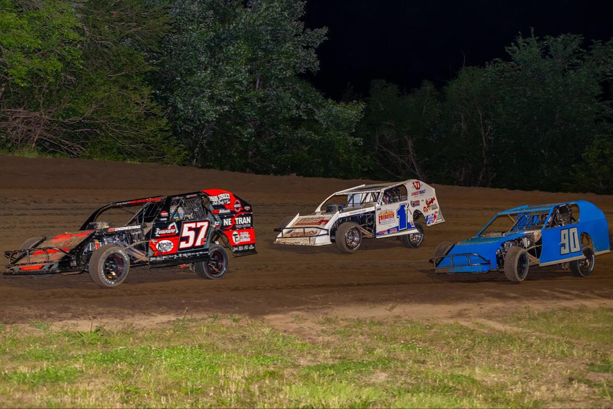Clancy, Campbell, Henson, Roark, and Wood Claim Central Missouri Speedway Victories on Saturday!