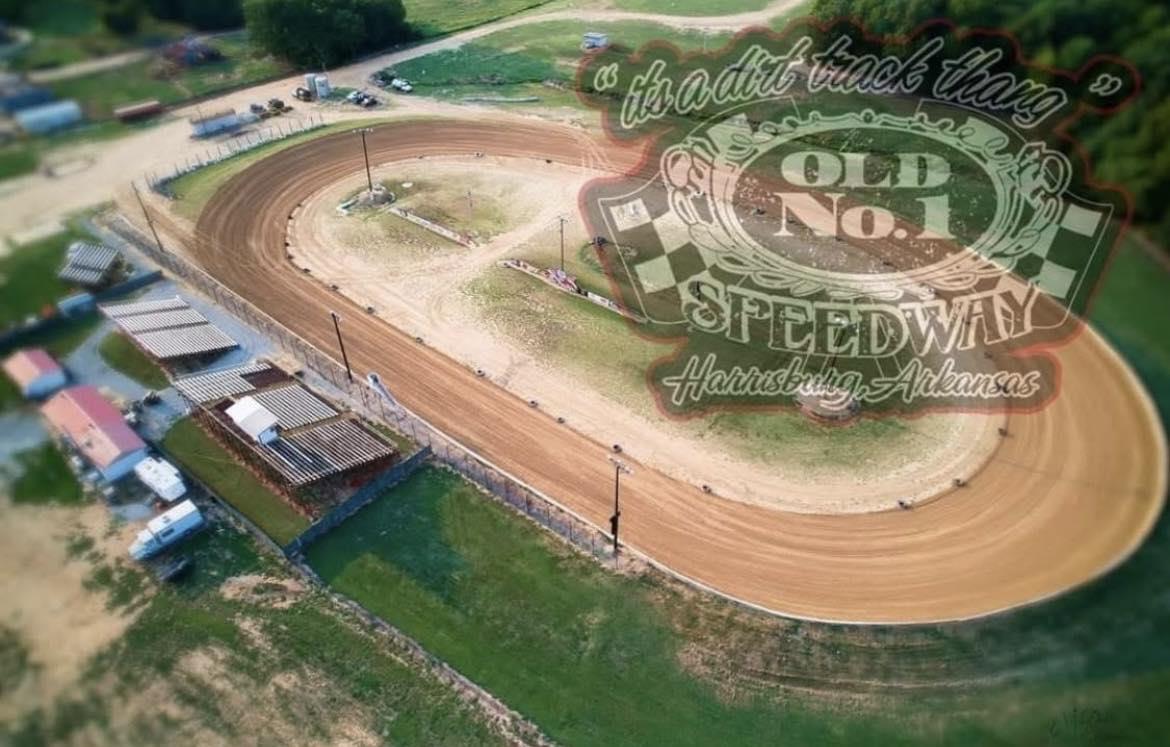 Cow Patty on Deck for COMP Cams Super Dirt Series