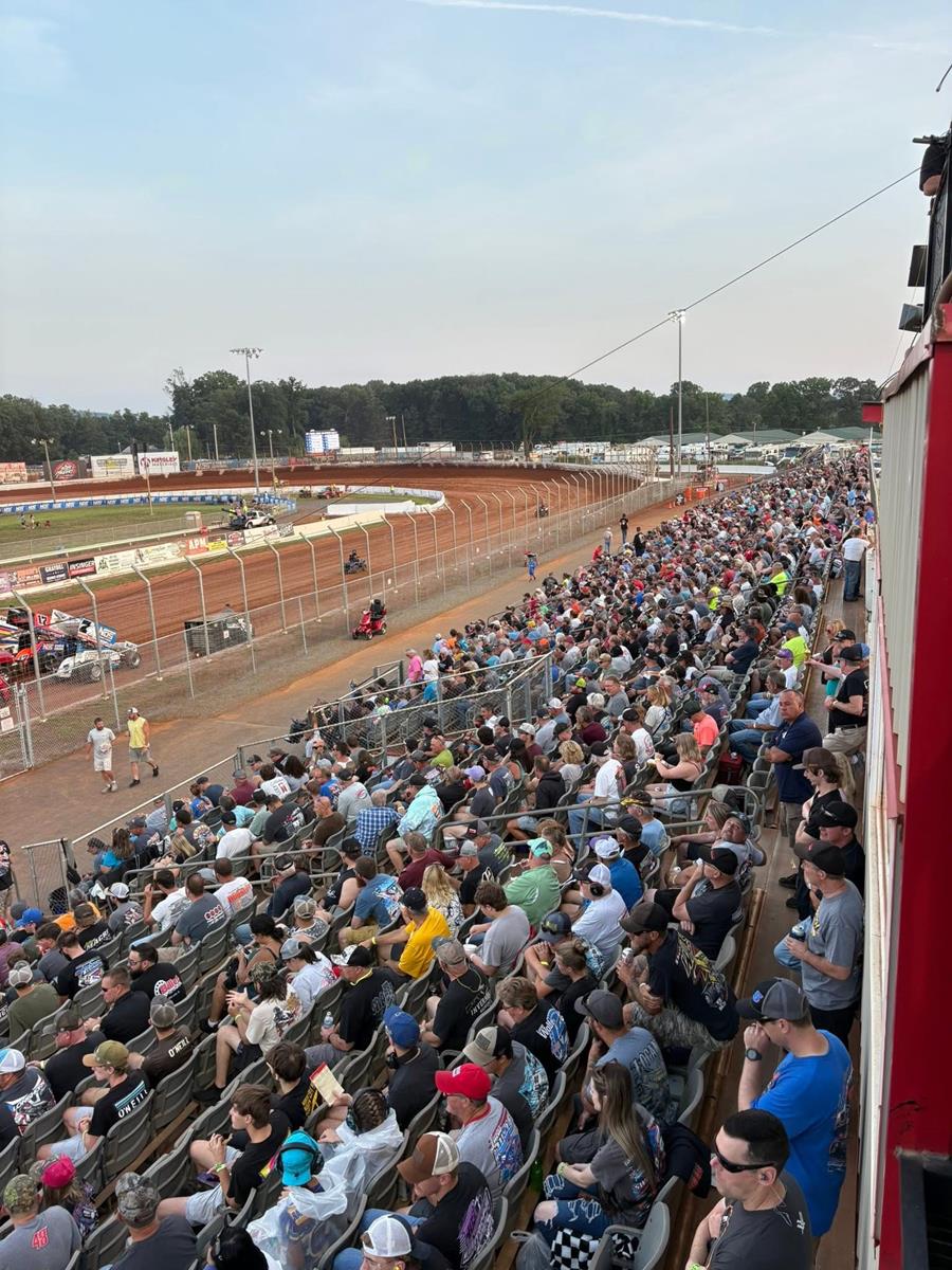 BAPS HONORS MEDIA, PHOTOGRAPHERS & PUSH TRUCK DRIVERS