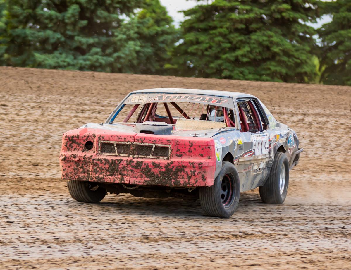 APPERT PARKS IT IN VICTORY LANE