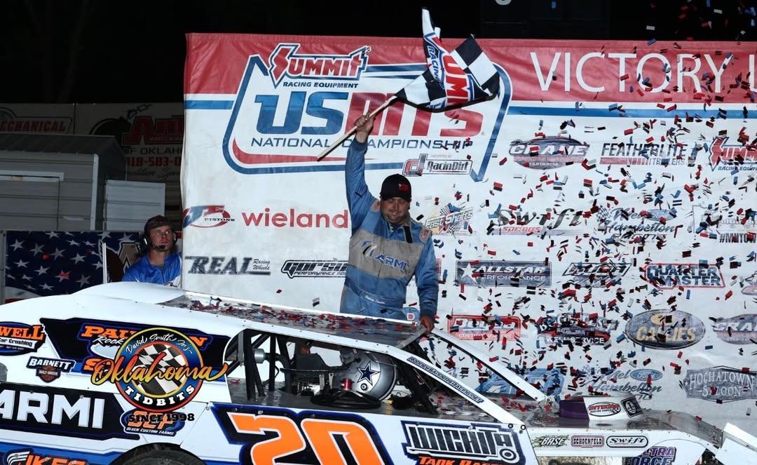 Sanders surges to victory at Creek County Speedway