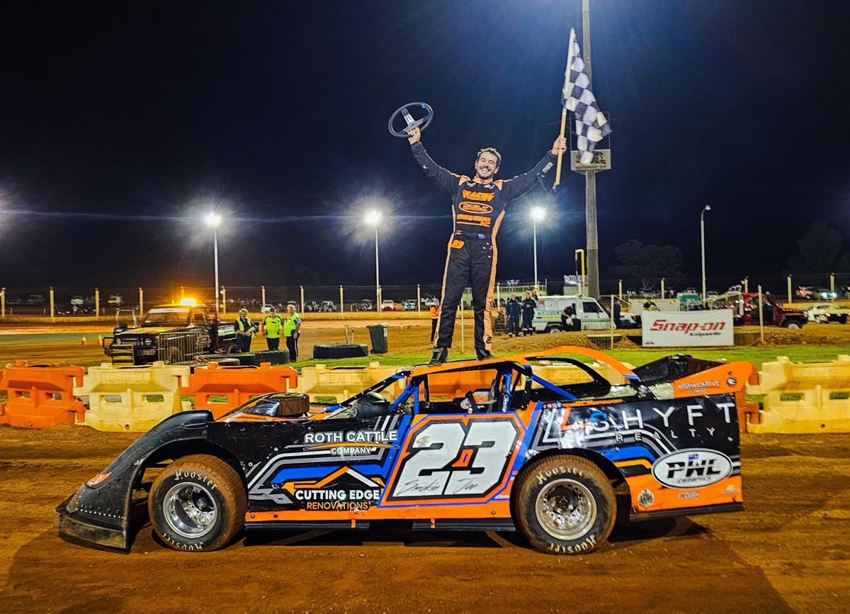 Chalmers Wins Epic Show!