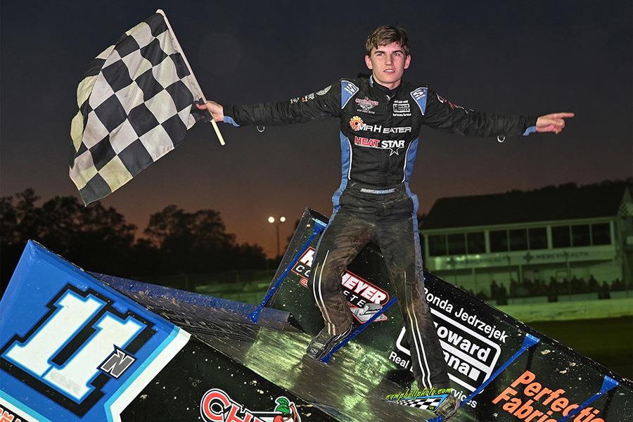 Jedrzejek tops GLSS field, Woodling wins his second Modified feature, and Sherman stays perfect in Thunderstocks at Limaland.