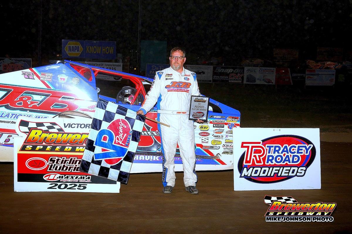 Jimmy Phelps Returns to Brewerton Speedway Modified Victory Lane