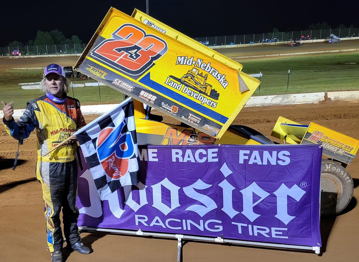 MOSS DRIVES TO FIRST USCS WIN OF THE SEASON AT DEEP SOUTH