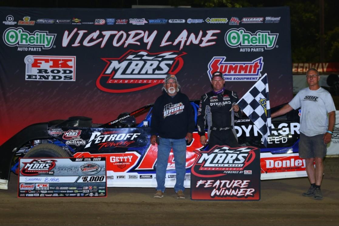 Babb & Pierce Head to Victory Lane