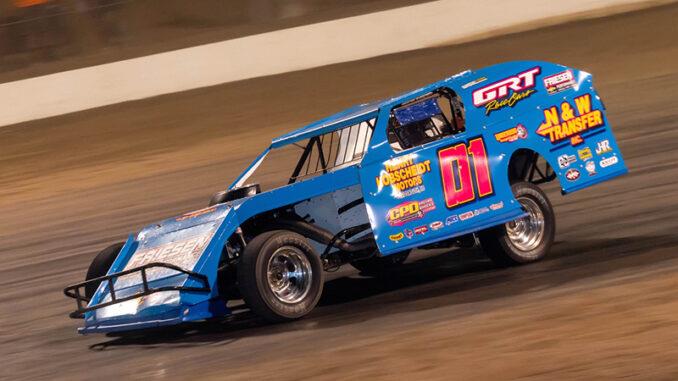 Hobscheidt conquers IMCA Modified field on Winter Nationals Night 5 at Cocopah
