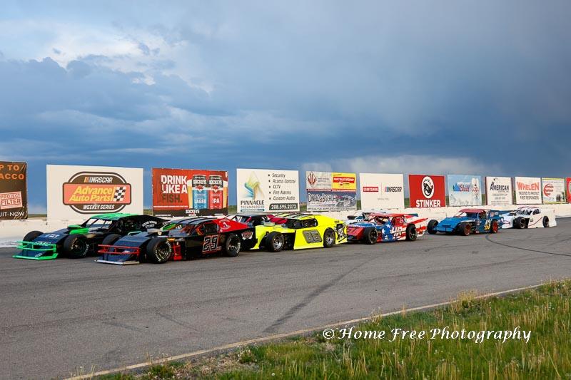 Webster, Barr Spar in Speed Tour Showdown