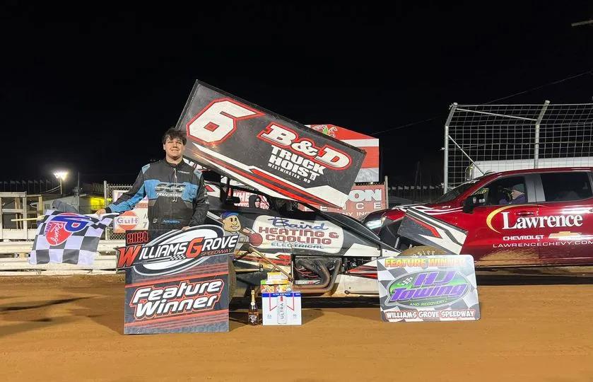Norris goes from 14th to victory in 358 sprints