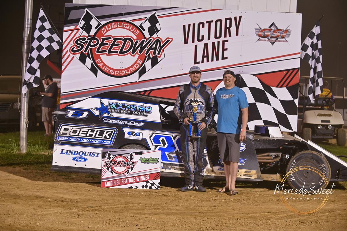 Dubuque Fairgrounds Speedway (Dubuque, IA) – May 11th, 2025. (MercedeSweet Photography)