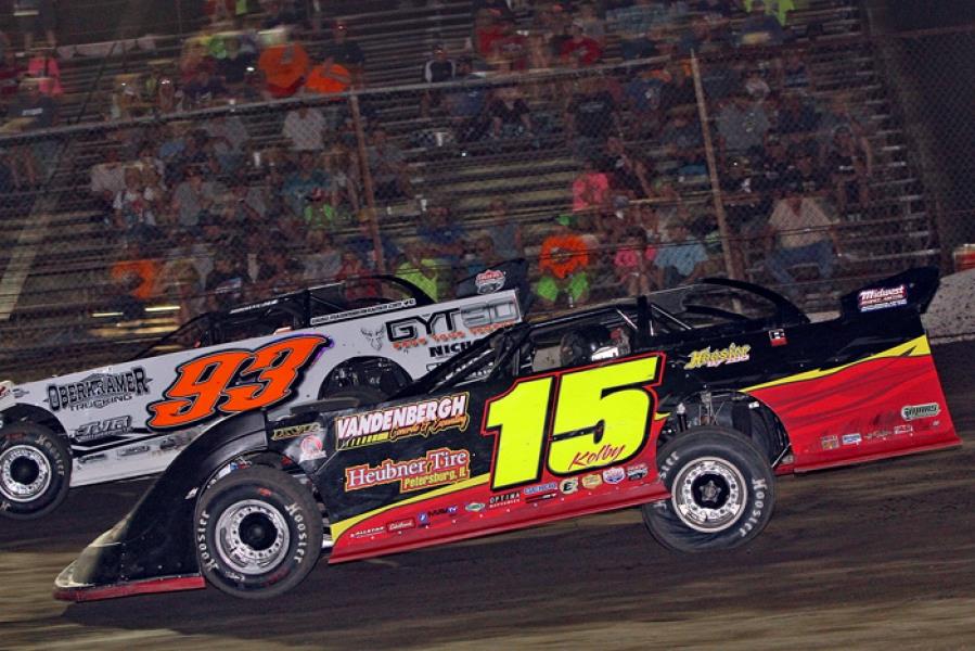 Vandenbergh Visits Farmer City Raceway for Farmer City 74; Top 10 Finish at I-55