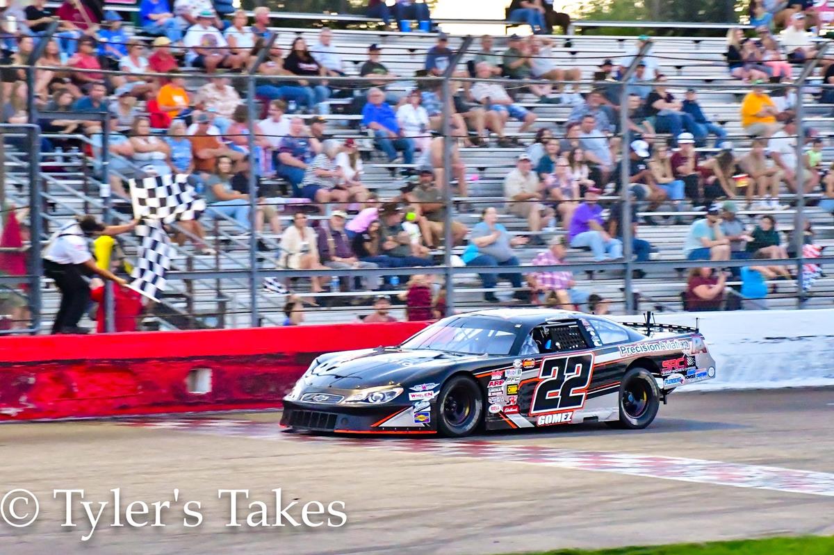 Gomez Tops Speed Tour Super Late Models for Title