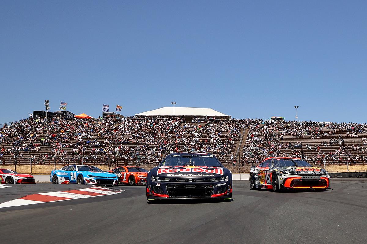Shane van Gisbergen elevates stature—if possible—with Sonoma win