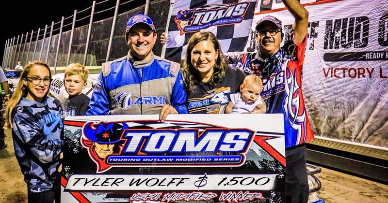 Wolff rides high side to Sooner Showdown victory