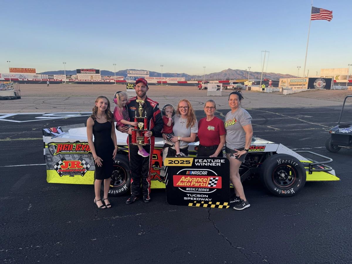 Jake O'Neil competes in PDC & USA Nationals; Nick grabs win at Tucson Speedway