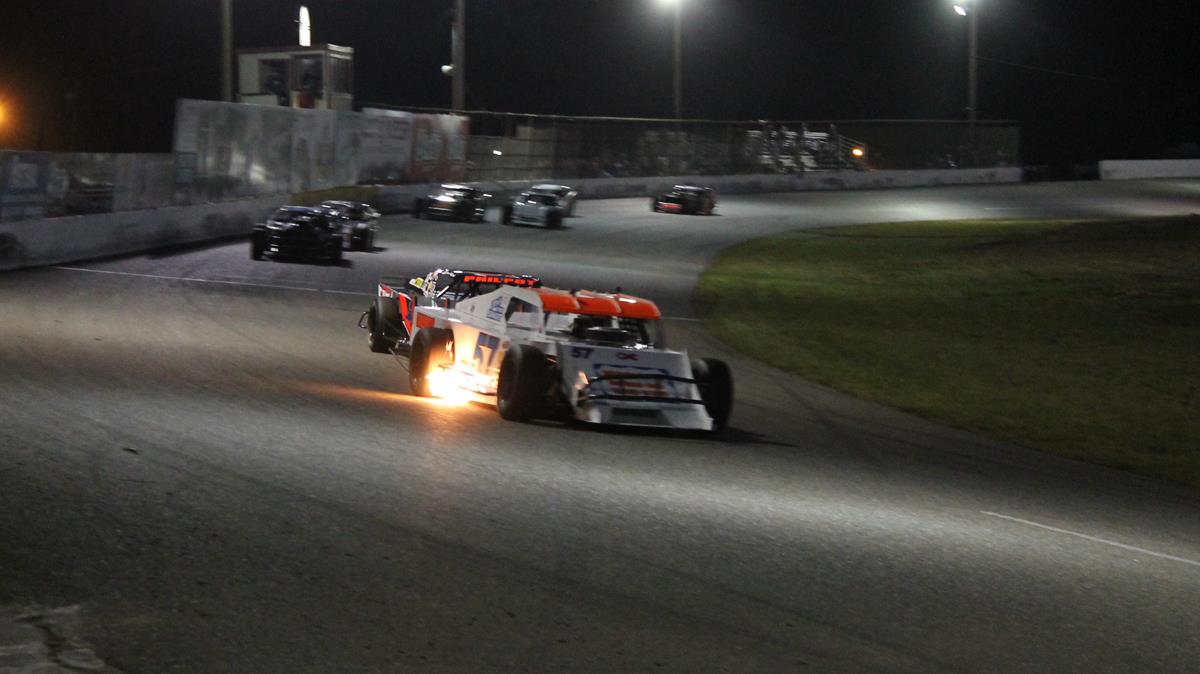North State Modifieds And UpState Bombers Highlight Saturday Night Races At The Acres