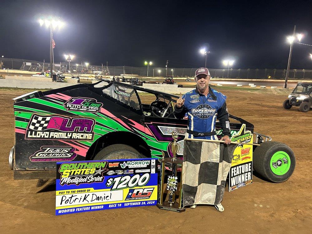 Patrik Daniel wins the caution free feature at 105 Speedway