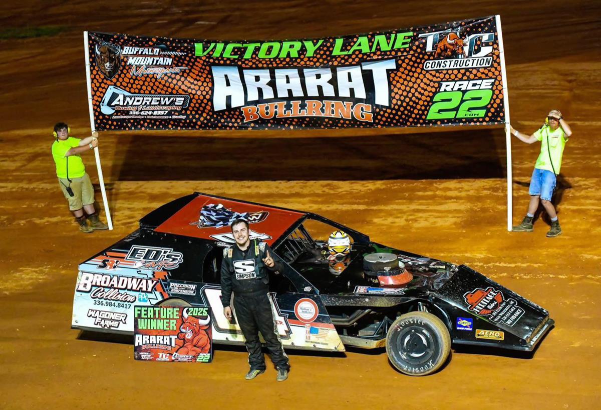 Cole Wagoner captured the Modified feature at Ararat Bullring on Saturday, August 9.