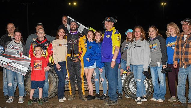 Jack Wagner Wins at Valley Speedway with Wholesale Batteries Inc. POWRi WAR/MWRA