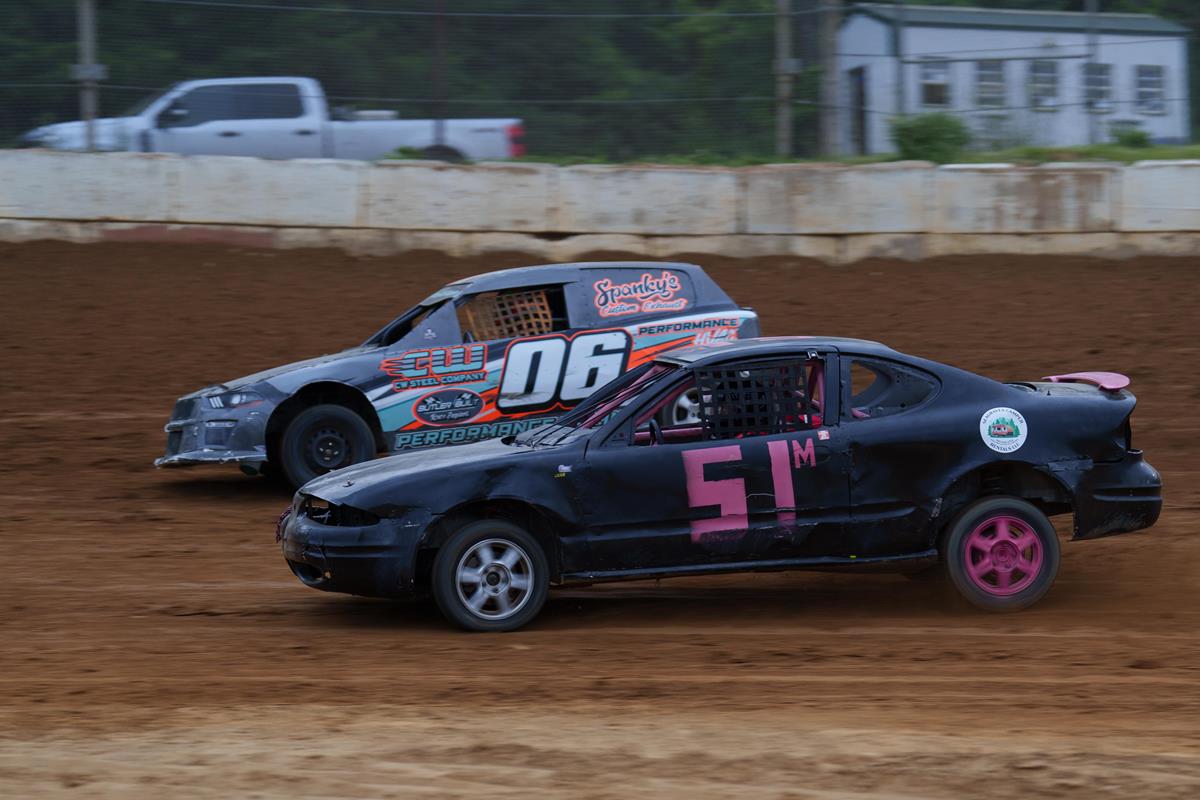 Meghan Seagraves and Ayden Tumbleson Earn First-Ever “Race of the Race” Award at JCS