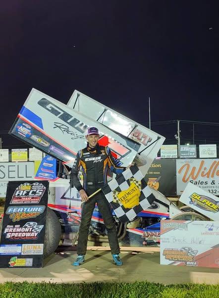 Hallett shows why Fremont is his favorite American track; Foos gets 305 win; Valenti earns 4th straight truck victory