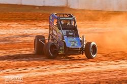 Courtney Geared Up for Indiana Sprintweek after Challenging Mid-America Midget Week