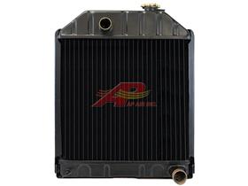 C7NN8005H - Ford/New Holland Radiator Without Oil Cooler 