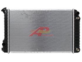 Chevy/GMC Radiator With Transmission Oil Cooler