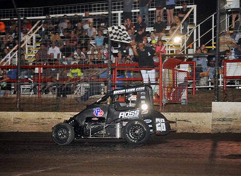 POWRi West Midgets at I-44 Riverside Speedway on Saturday