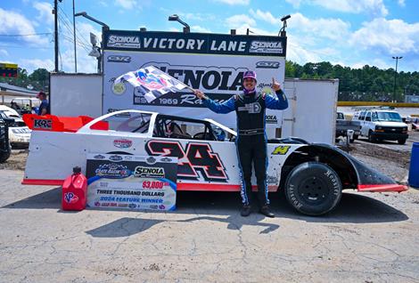 Zach Leonhardi Claims Victory in Rogers-Dabbs Performance Parts Crate Racin' USA Dirt Late Model Series Event After Weather Delay