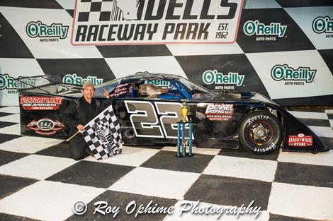 THREE PEAT FOR WARTHAN IN UMA 602 LATE MODELS