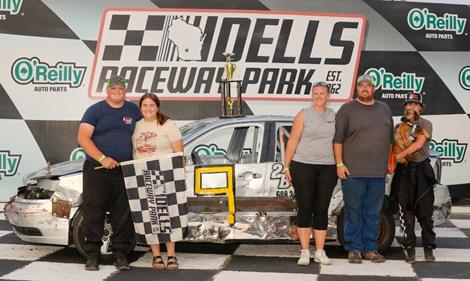 HELLICKSON VICTORIOUS IN HSRA SIXERS