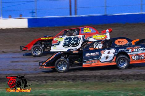 Championship battles come down to wire this Saturday night!