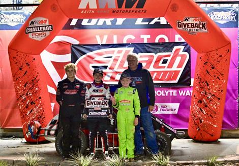Tate Gurney Wins Restrictors as Stetson Stroup Victorious in Jr Sprints in KKM Giveback Classic Championship Night