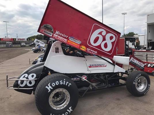 Johnson Makes Knoxville Nationals Preliminary Night A Main