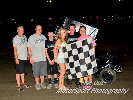 Binz Charges From Sixth to Capture First Career Micro Sprint Win at Mountain Creek