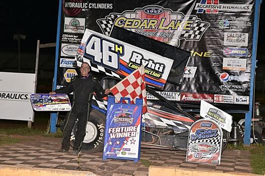 Ken Hron Takes Flight: Captures First Winged Sprint Car Win with UMSS