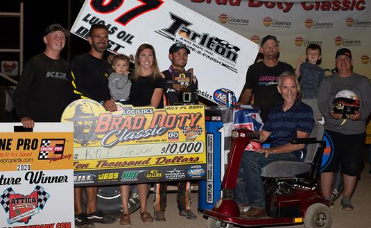 CLASSIC BANDIT: Kyle Larson takes first Brad Doty Classic win