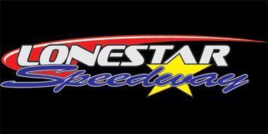 Title Fight Heats up as World of Outlaws Head t...