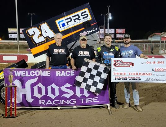RIGGINS RIDES TO VICTORY IN USCS 2025 SEASON FINALE AT  SWAINSBORO RACEWAY.
