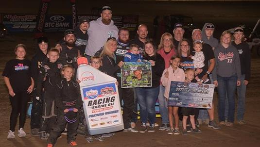 Andrew Felker Hard-Charges to Victory with POWRi National & West Midgets at SSMC