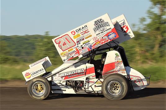 Wilson Highlights First Half of All Star Visit to Midwest With Top 10 at Red Dirt Raceway