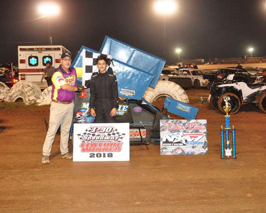 Whit Knisley Wins NOW600 Weekly Racing at I-30 Speedway