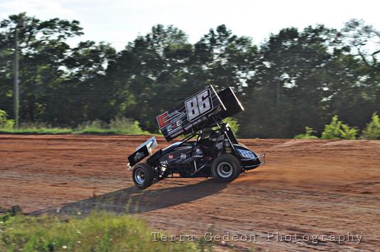 Vardell Looks to Repeat Carolina Sprint Tour Season Opener Success With Another Win