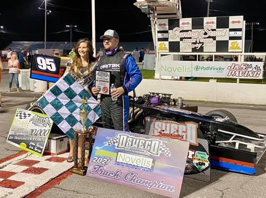 $10,000 Drama: Leaders Crash on Final Lap, Shullick Capitalizes to Win Mr. Supermodified and Track Championship