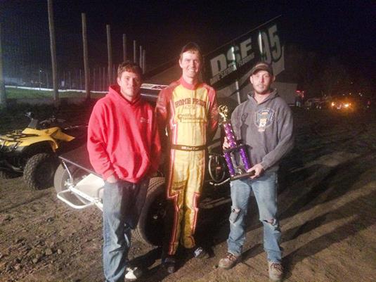 Dover Sweeps Weekend with Nebraska 360 Sprints Victory and 305 Win