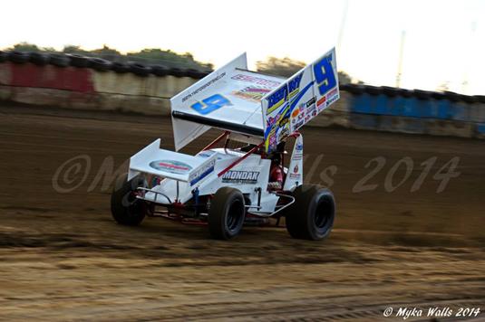 Hagar Piloting Famed No. e85 Sprint Car During Winter Nationals