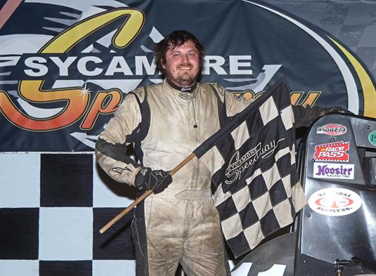"Baran uses late race traffic to win at Sycamore"