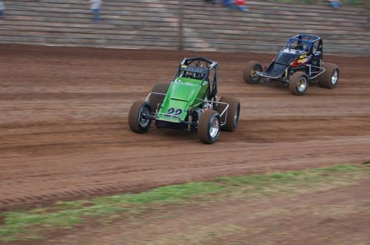 Wingless Sprint Series Invades Cottage Grove Speedway; $200.00 For Highest Finishing Limited Engine
